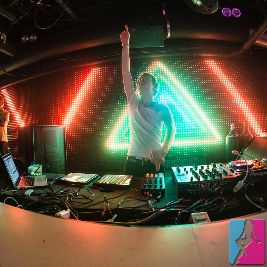 f:id:marqs:20140618192515j:plain