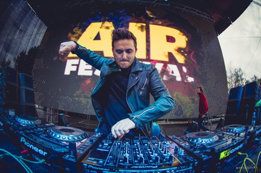 f:id:marqs:20160818195424j:plain